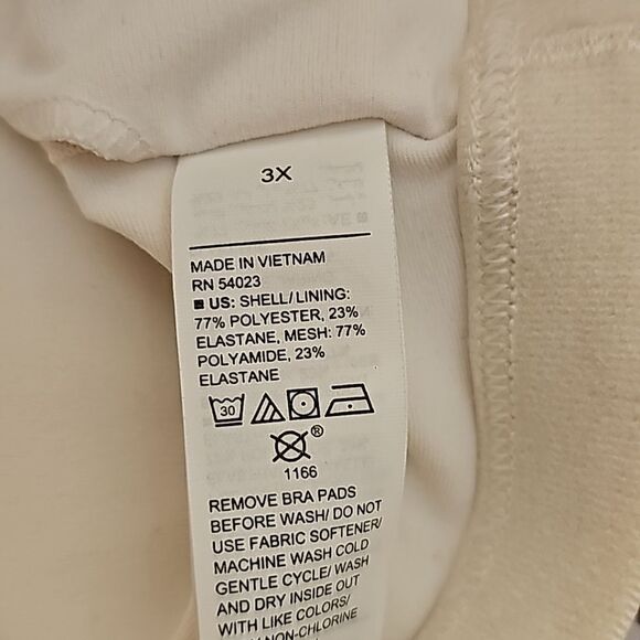 Old Navy floral active powersoft built in bra top size 3X - Picture 5 of 7